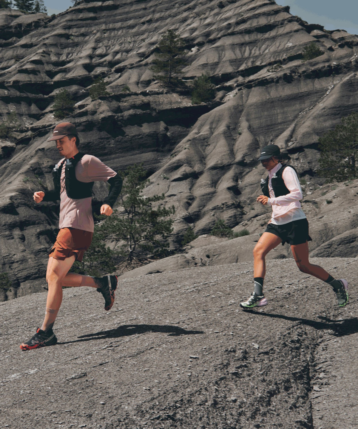 Salomon ADV SKIN 12 Women's Running Vest with flasks included